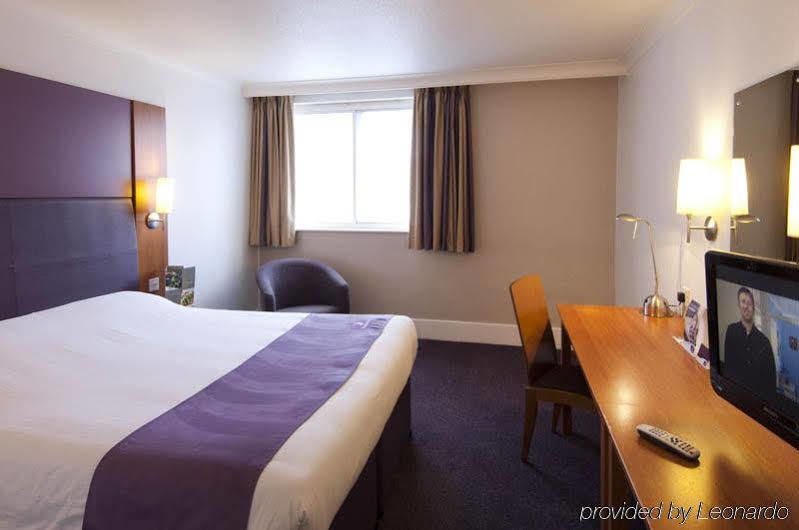 Wheatsheaf By Chef & Brewer Collection Hotel North Waltham Exterior photo